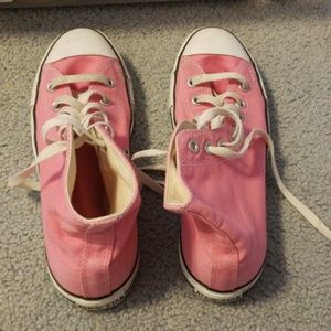 Pink high top converse size 7
